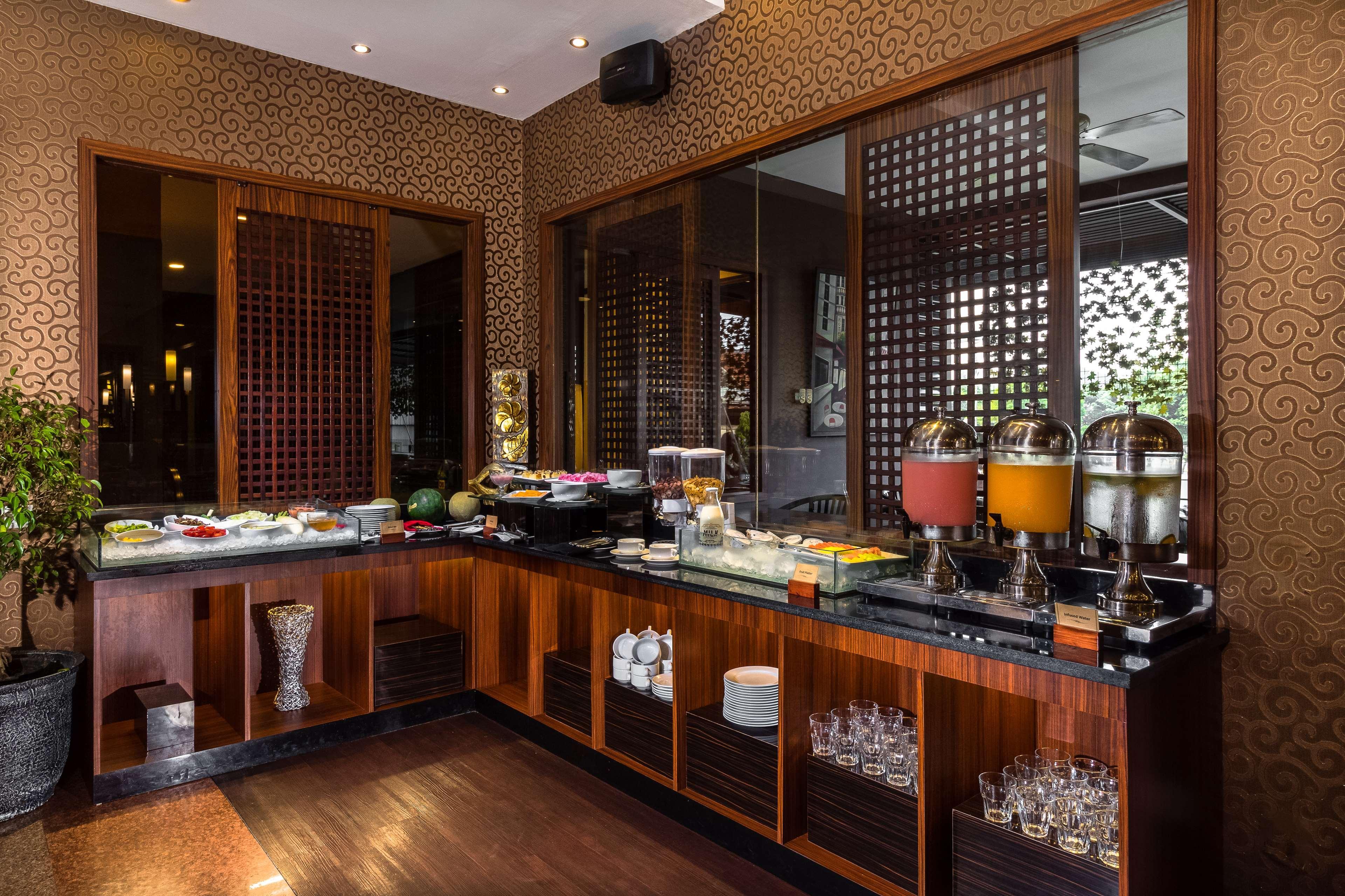 Best Western Senayan Jakarta Exterior photo